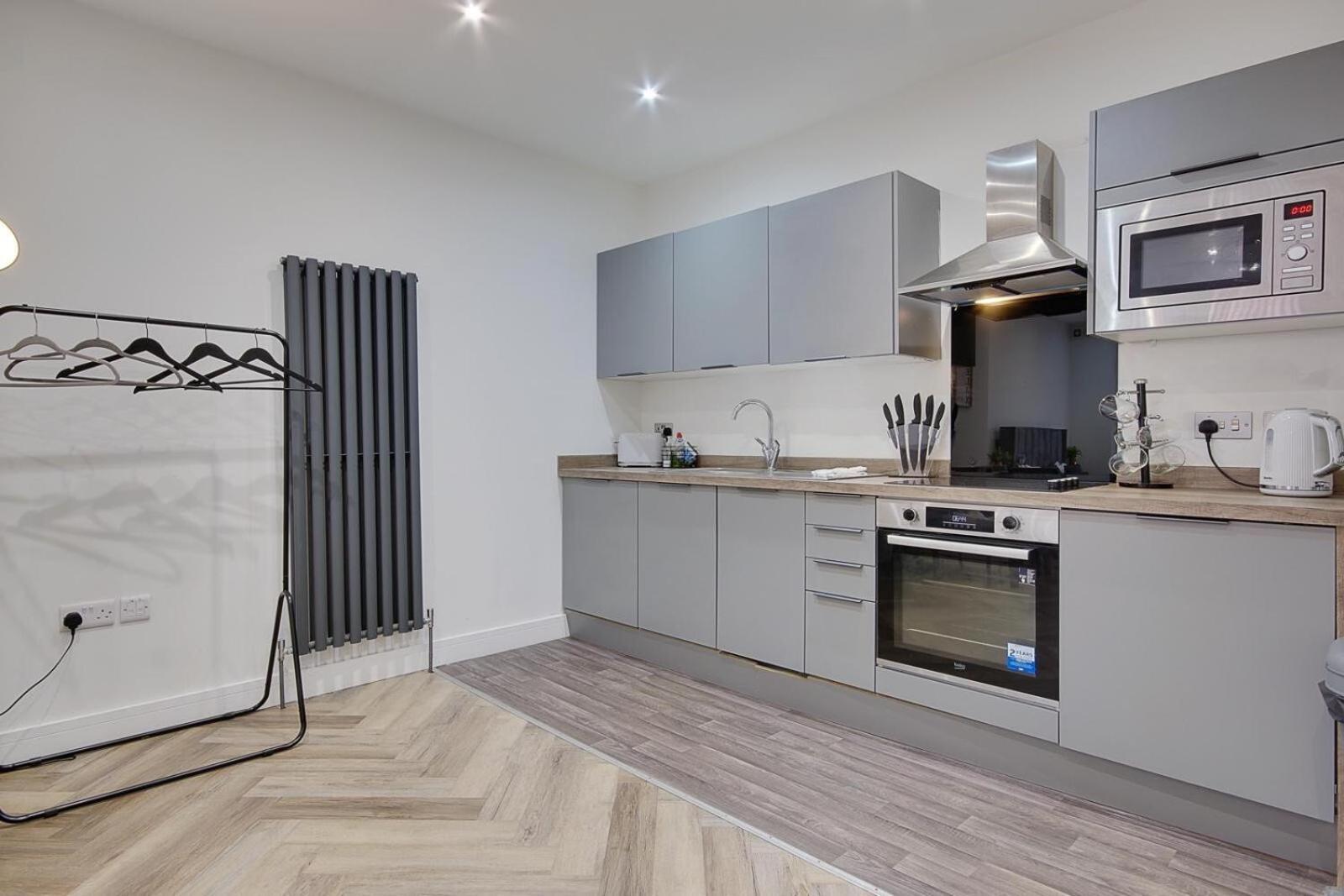 Ashley Road Apartment 1 풀 외부 사진